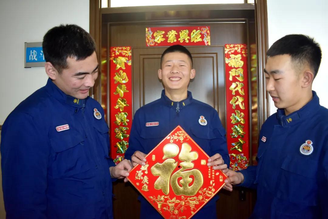 缤纷世界中的春联韵味与魅力