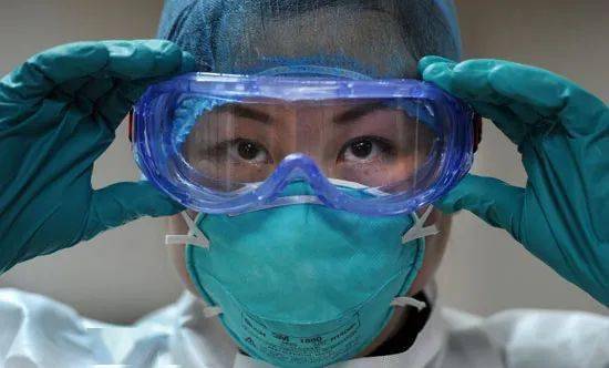 玩家必看教程“微乐四川麻将小程序必赢神器”详细教程辅助工具