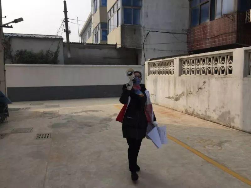 疫情中的温情与勇气，希望之较量的小故事