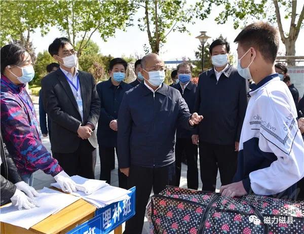 辅助神器“微信里微乐麻将开挂方法”(原来确实是有挂)
