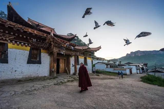 中国无疫情之地，神秘天堂的安宁之道