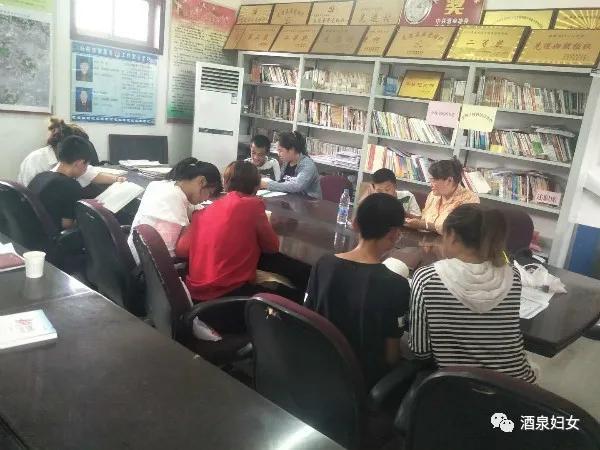 疫情时代，家教生活与动漫观看的融合体验