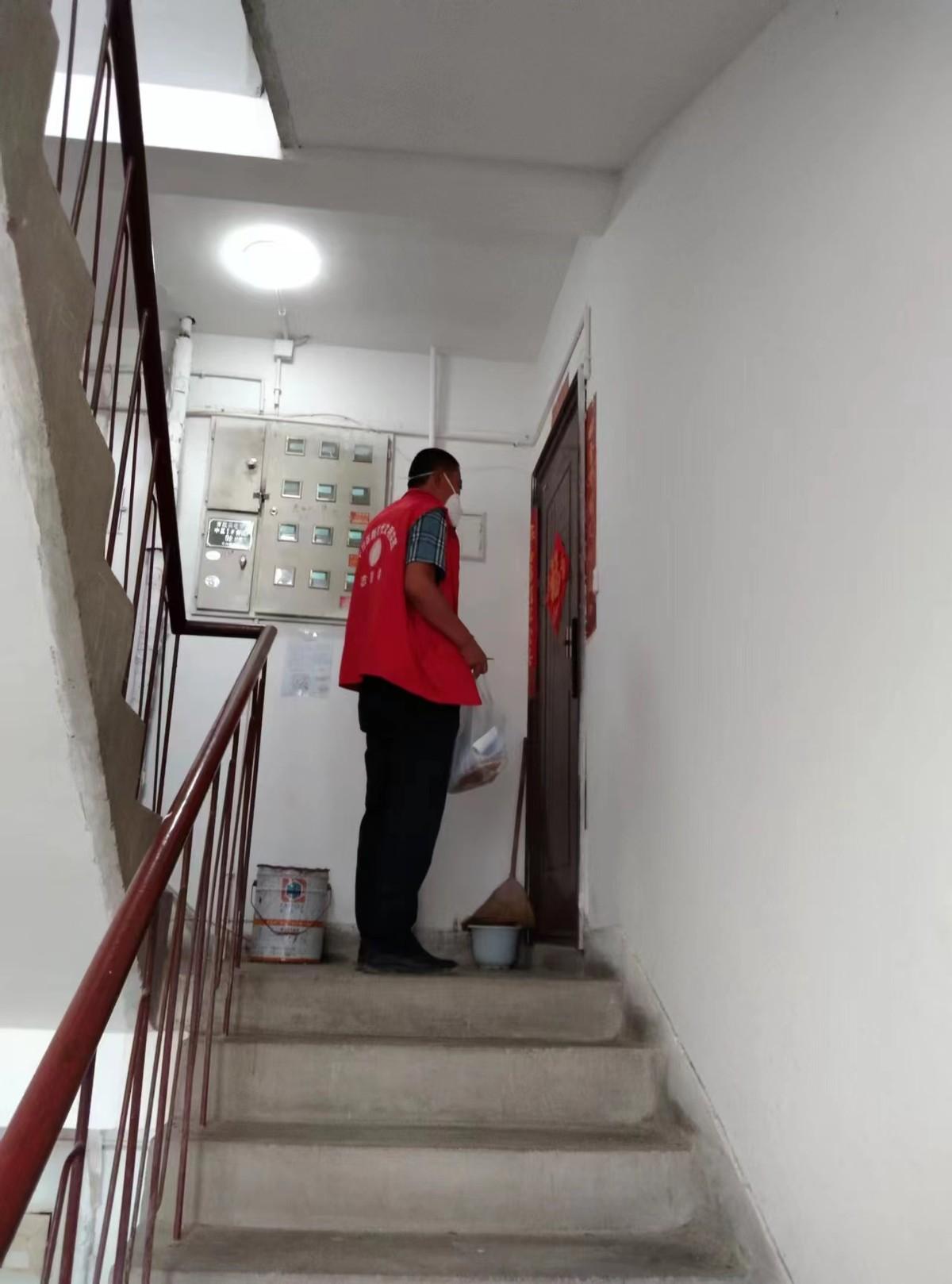 疫情期间感人瞬间，一件温暖人心的事