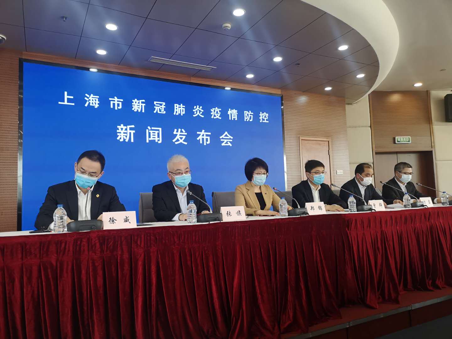 上海与南京，携手共筑抗疫防线，双子城联手抗击新冠疫情