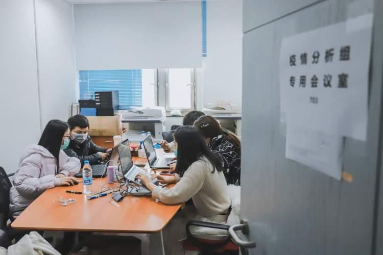 上海新冠疫情的挑战与应对策略