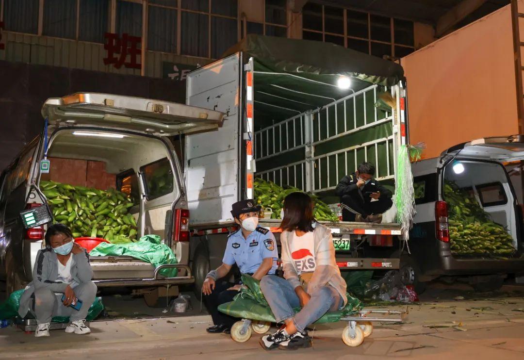 上海疫情三个月的挑战与坚守，昆明的关注与行动响应