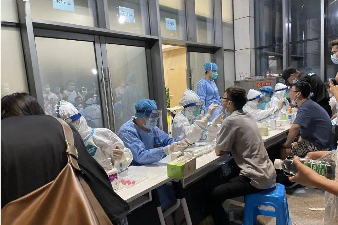 广东省疫情防控指挥部办公室电话，民众与防控中心的沟通桥梁
