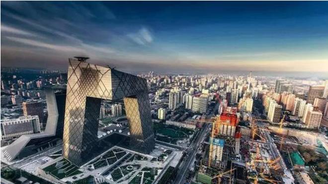南京与贵阳，疫情下的挑战与城市团结