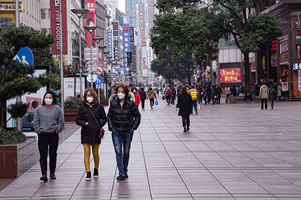 上海疫情下的城市面貌与人民精神风采