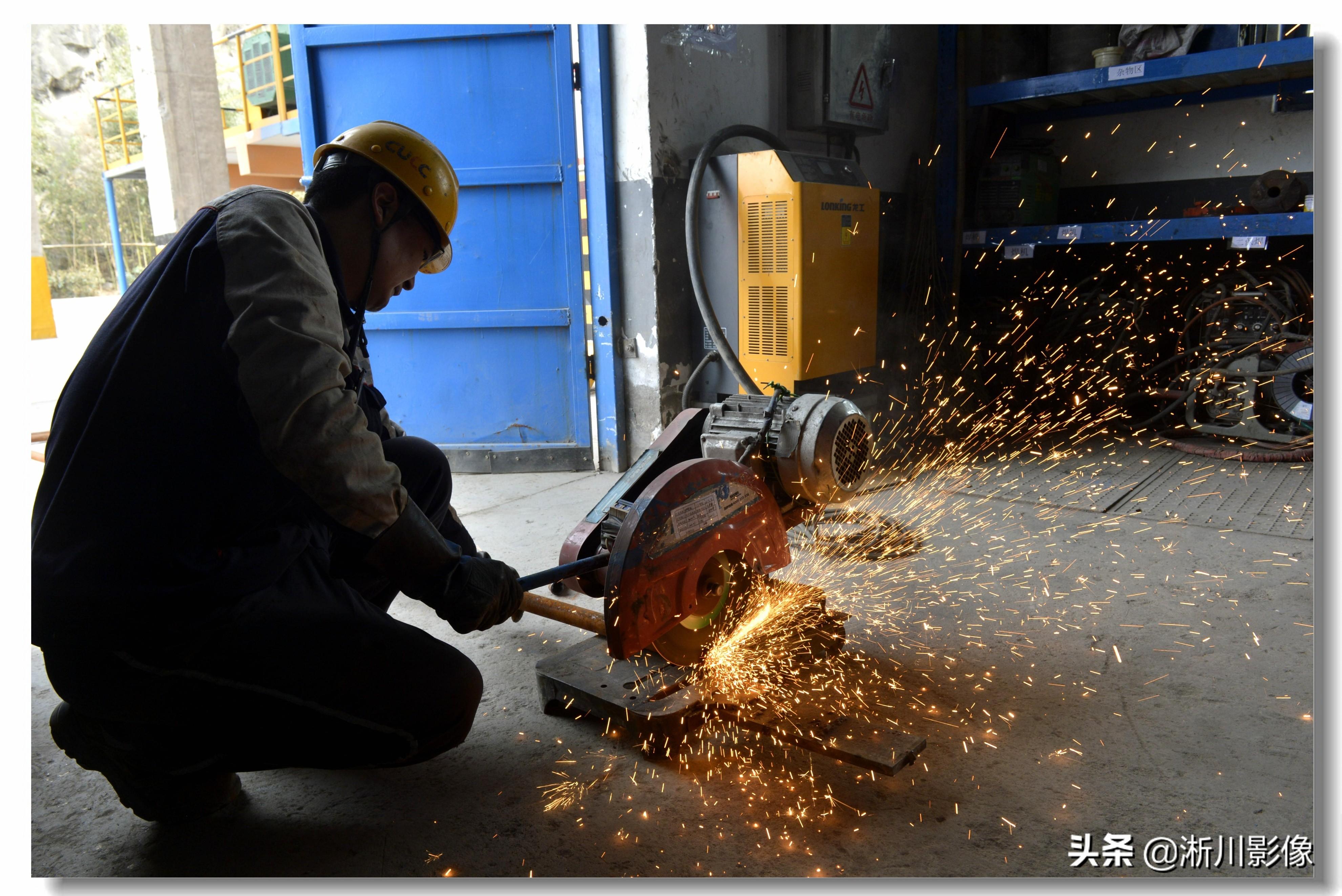 辅助开挂工具“新世界炸金花挂最简单三个步骤”(详细透视教程)-知乎