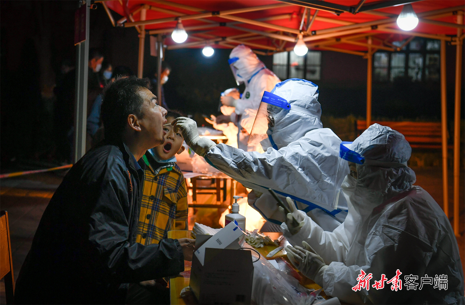上海支援河南，守望相助的温暖力量