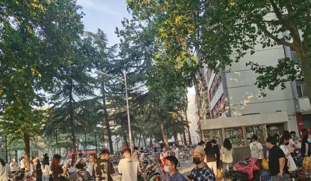 推荐一款“微乐海南麻将万能开挂器!详细分享装挂步骤